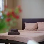 Spacious Apartment In The Heart Of Studentski Grad