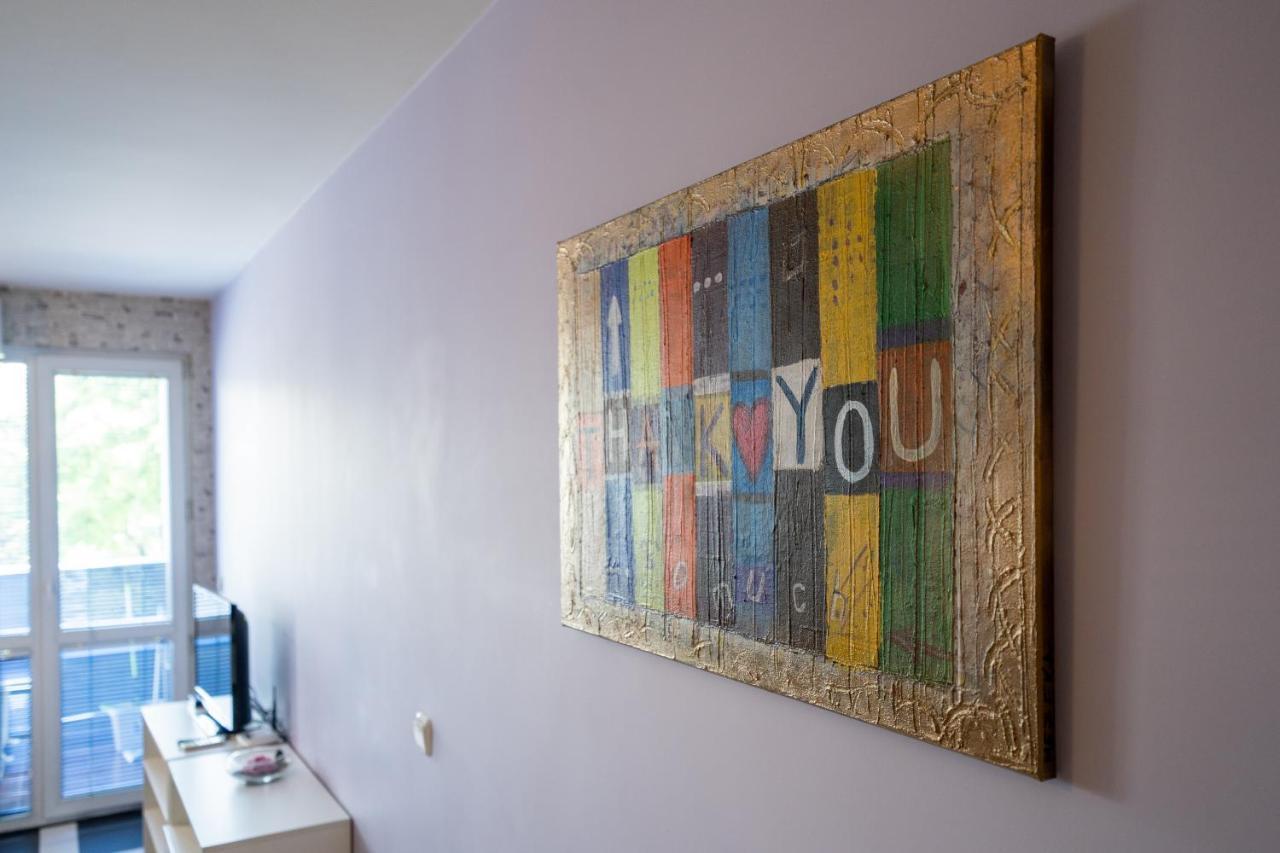 Spacious In The Heart Of Studentski Grad Appartement