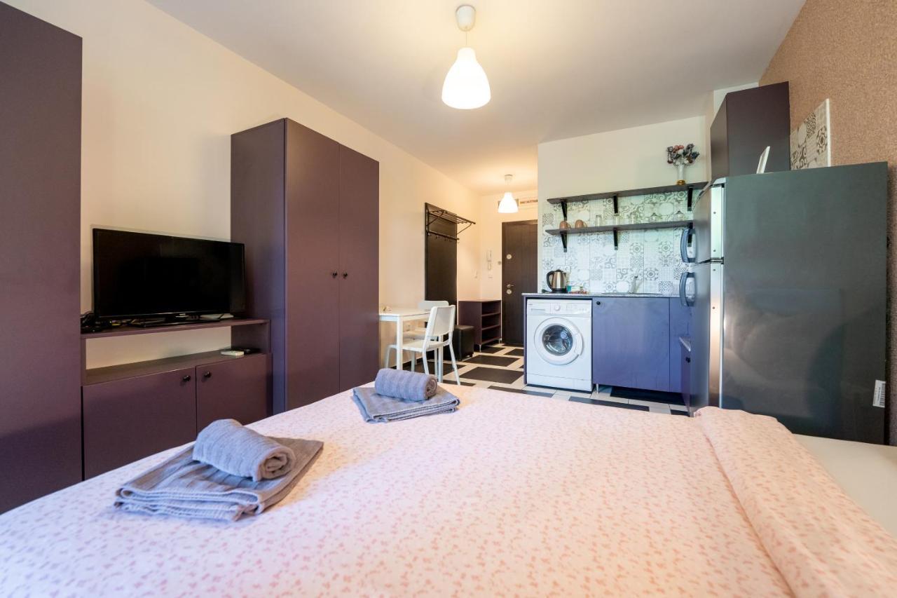 Appartement Spacious In The Heart Of Studentski Grad