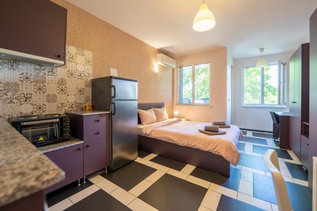 Spacious In The Heart Of Studentski Grad Appartement Sofia