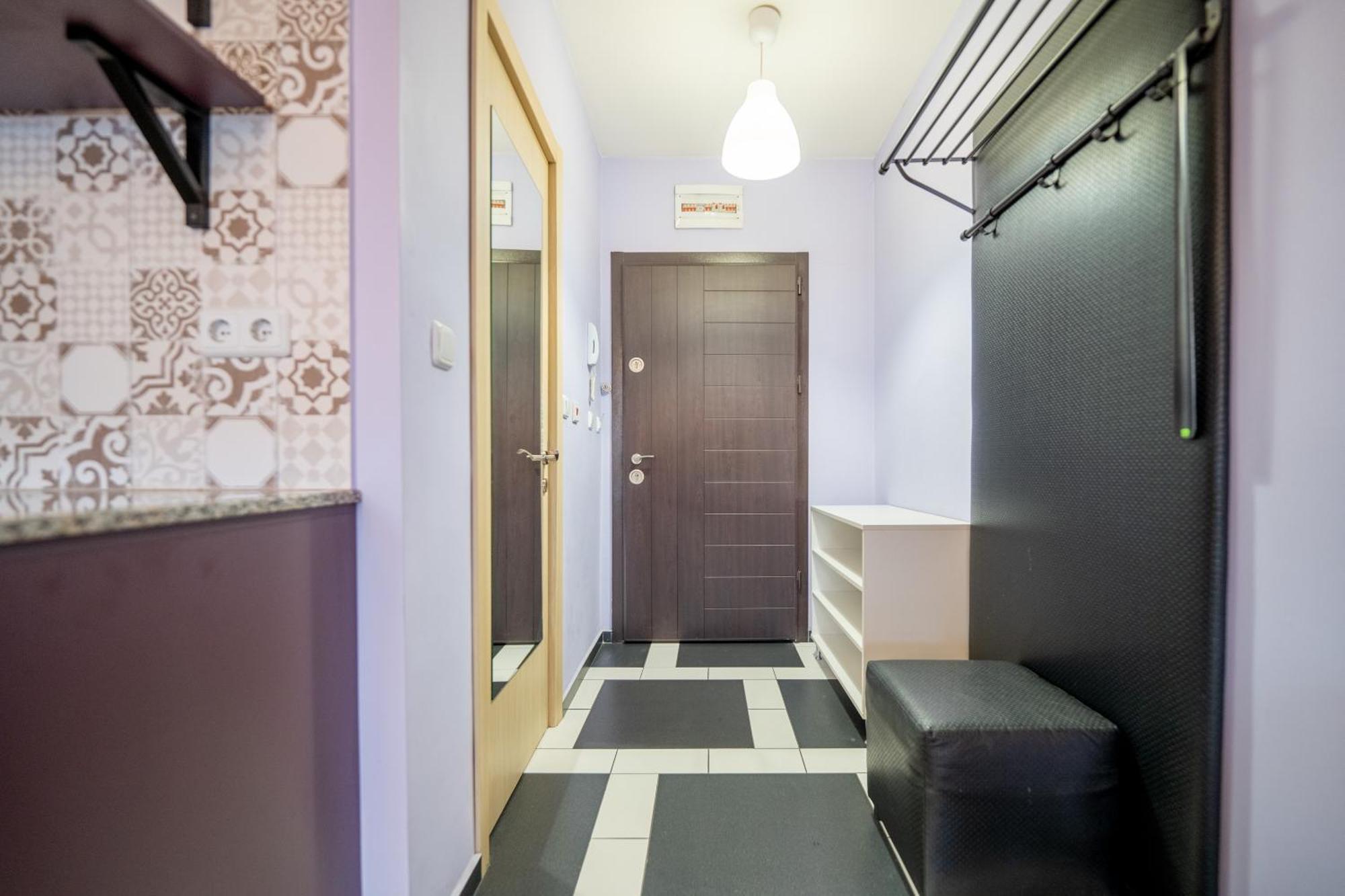 Spacious In The Heart Of Studentski Grad Appartement *