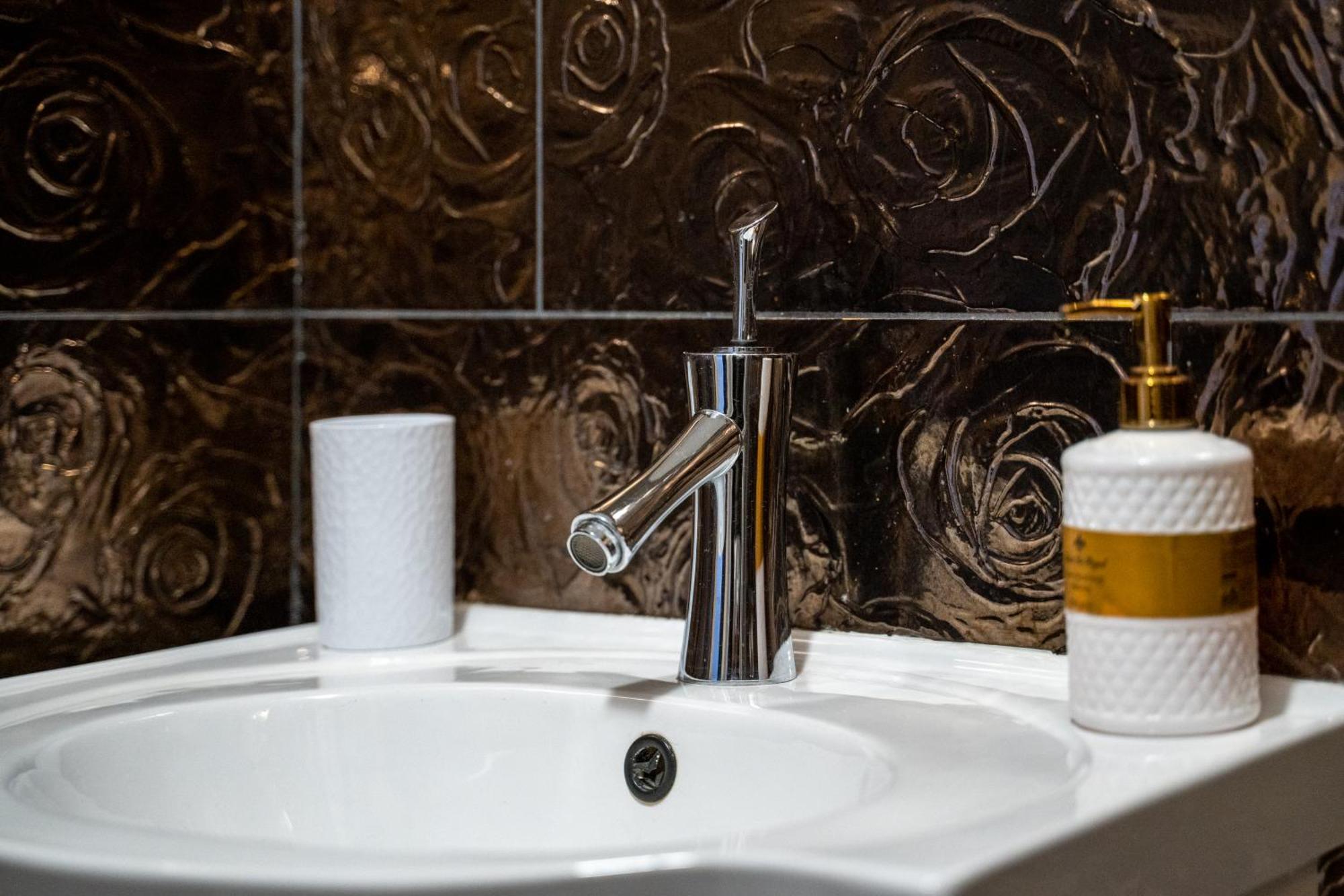 Spacious In The Heart Of Studentski Grad Sofia