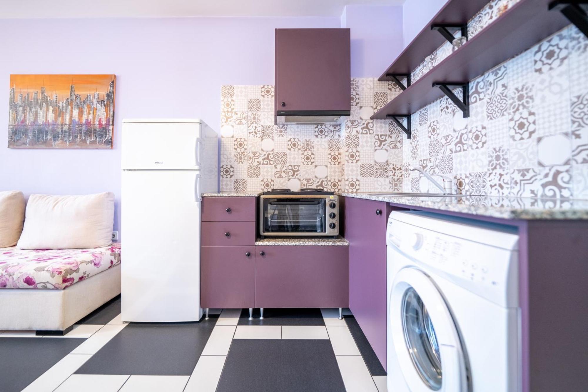 Spacious In The Heart Of Studentski Grad
