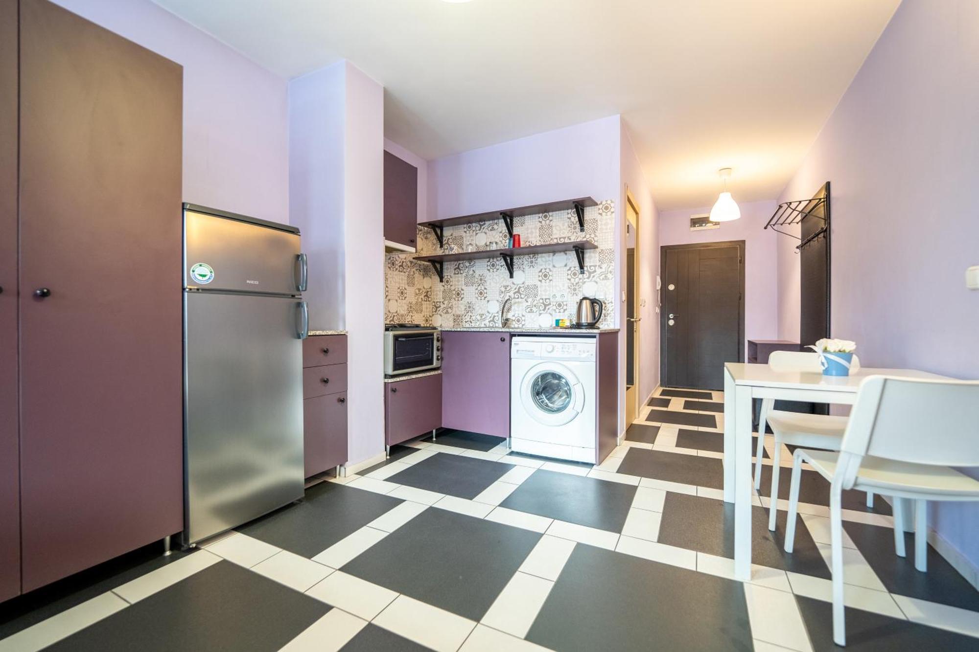 Spacious In The Heart Of Studentski Grad Apartamento *