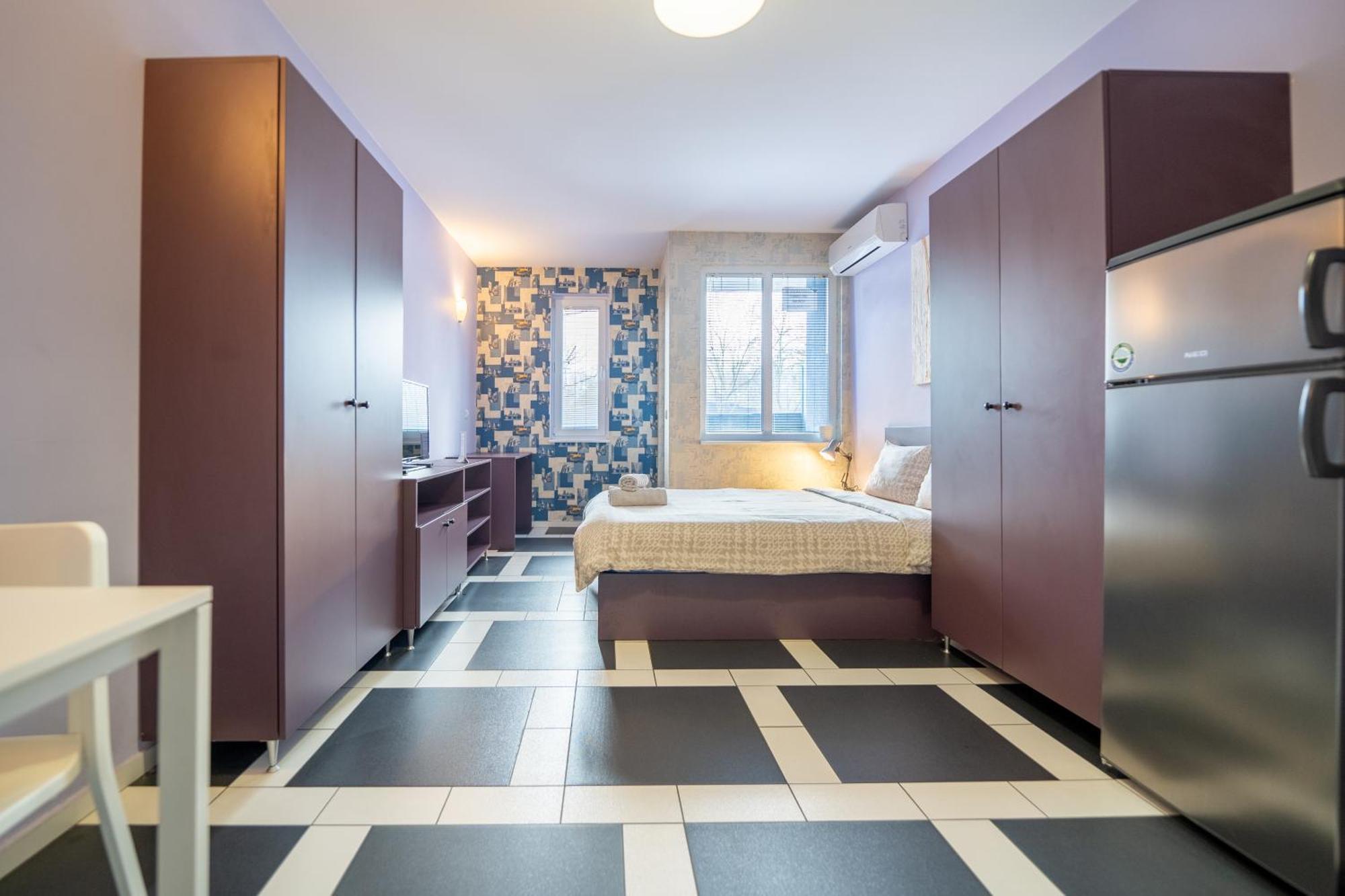 Apartment Spacious In The Heart Of Studentski Grad