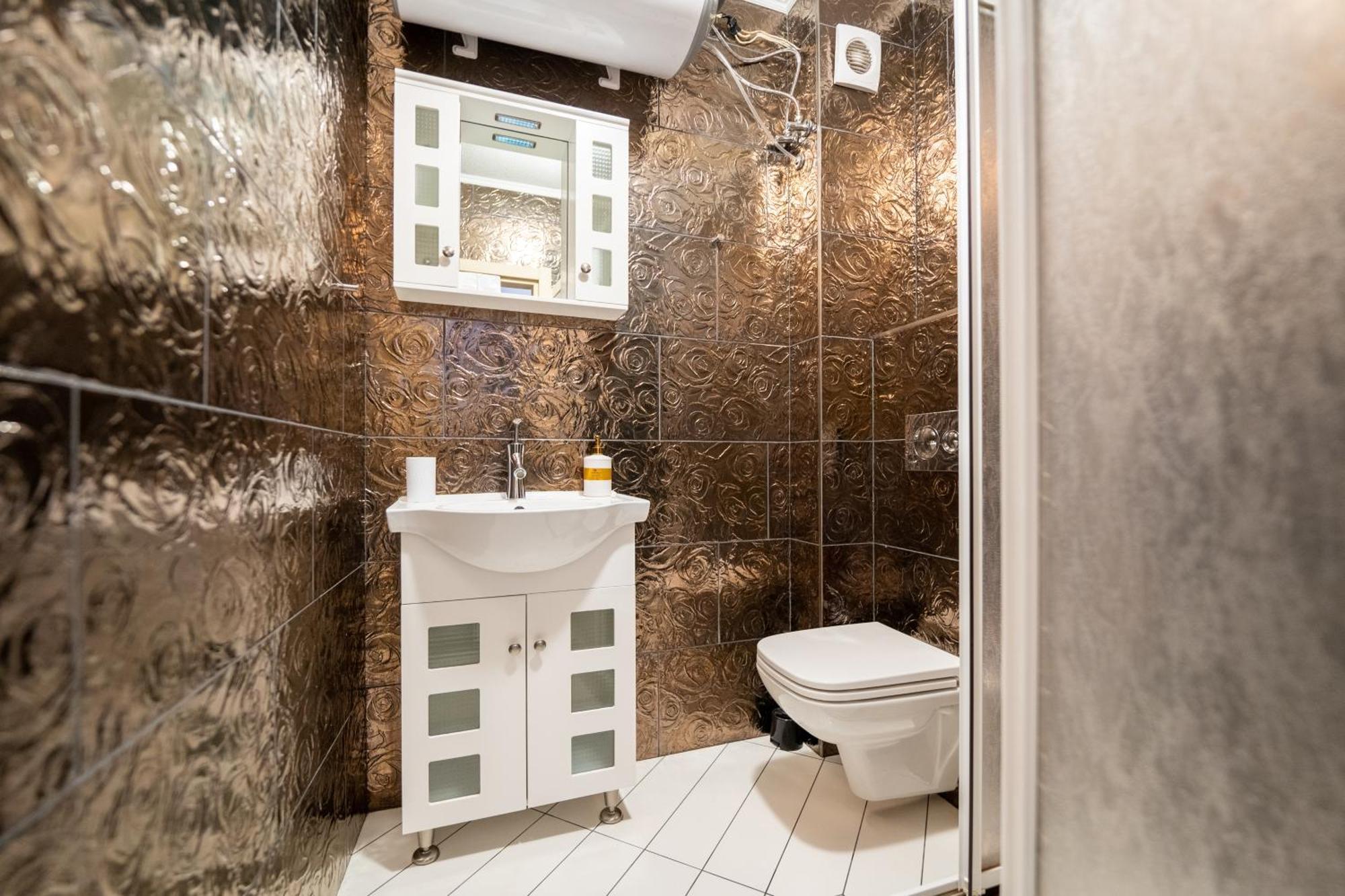 Spacious In The Heart Of Studentski Grad Sofía
