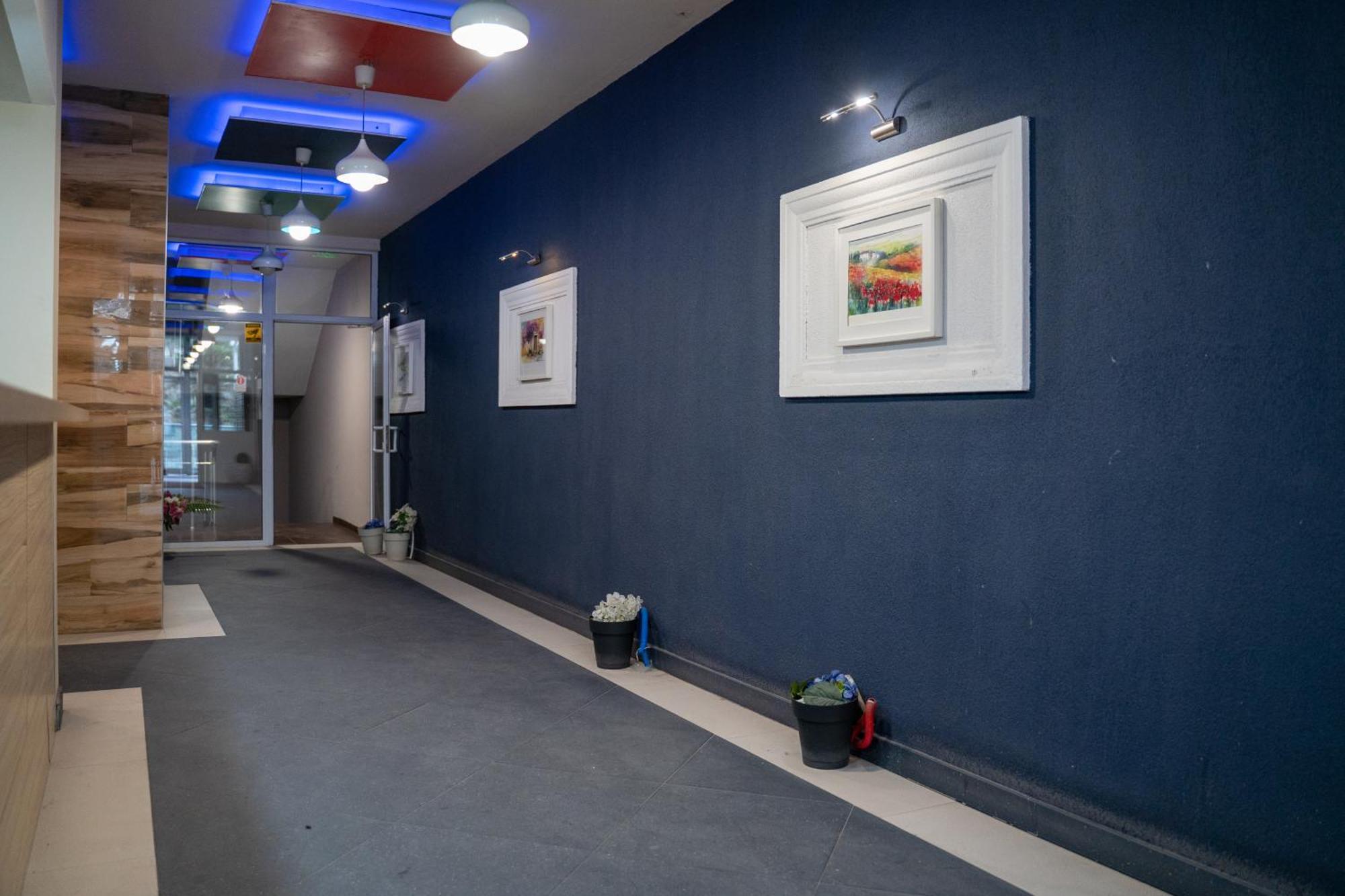 Spacious In The Heart Of Studentski Grad *