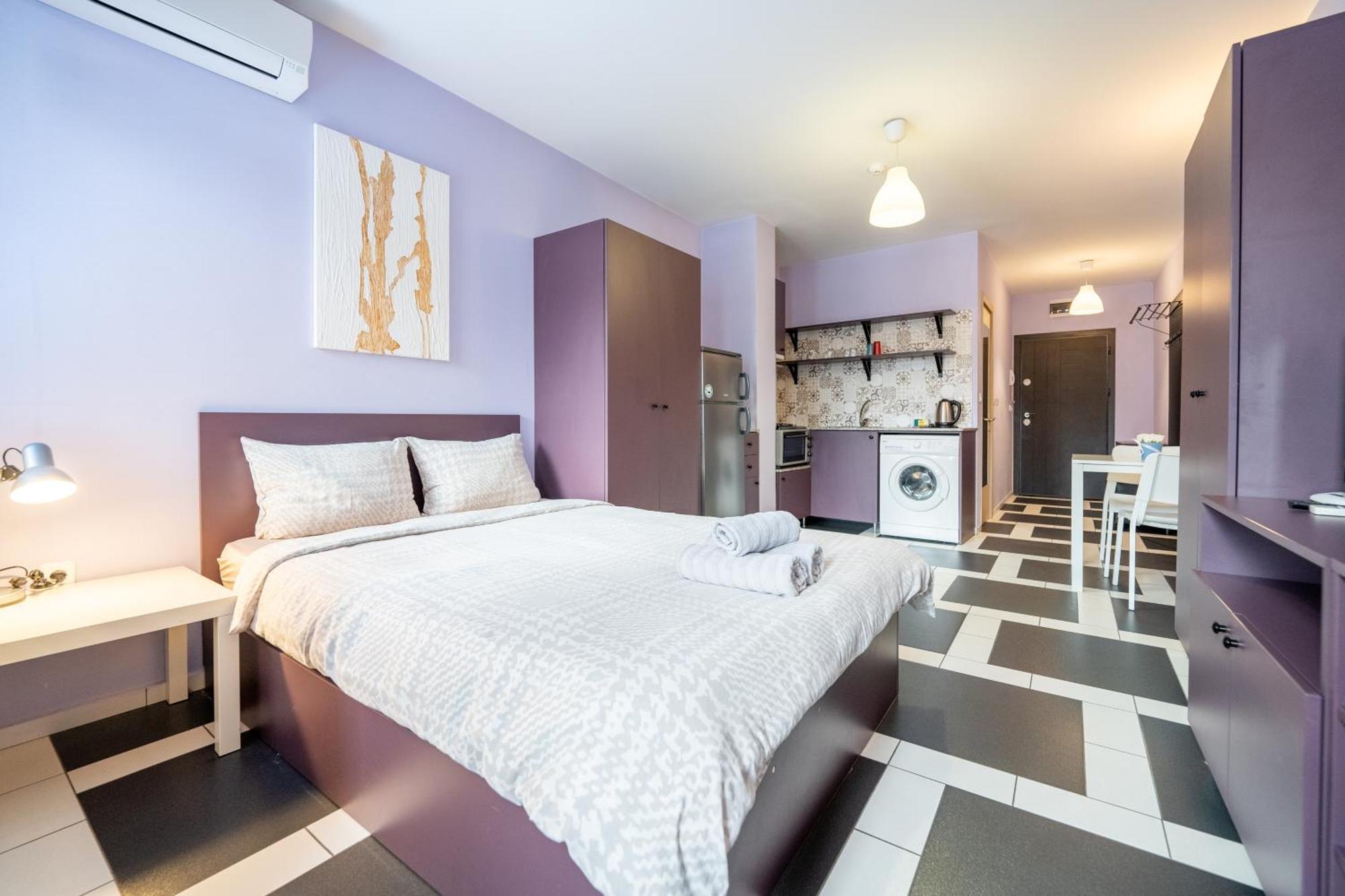 Spacious In The Heart Of Studentski Grad * Sofía