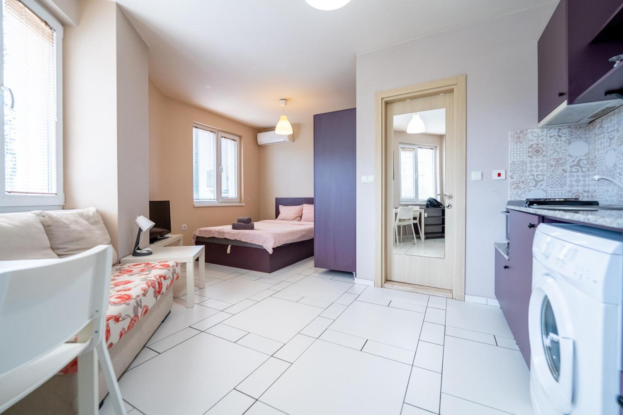 Apartamento Spacious In The Heart Of Studentski Grad Sofía